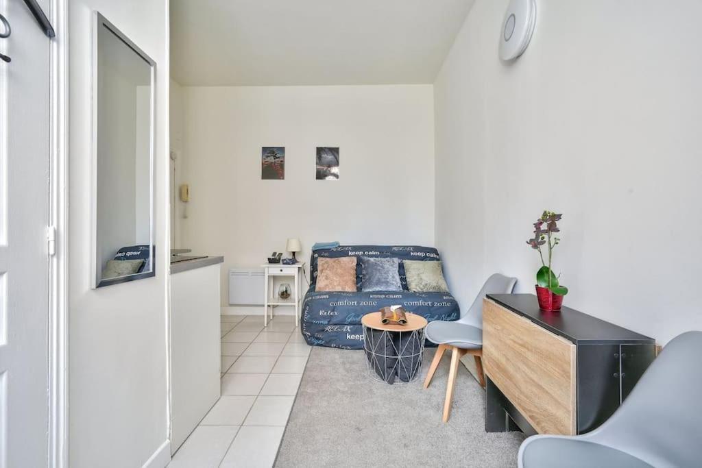 Magnificent Studio Near Paris Clichy Luaran gambar