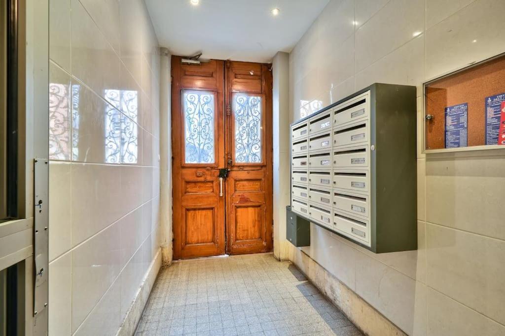 Magnificent Studio Near Paris Clichy Luaran gambar